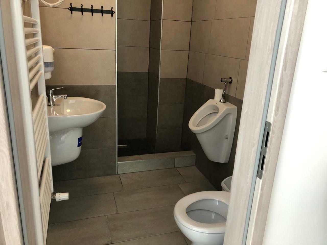 Juno Apartman Vendeghaz Miskolc Luaran gambar