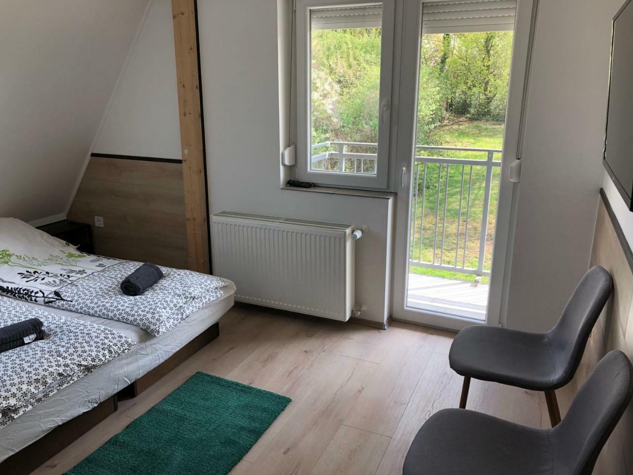 Juno Apartman Vendeghaz Miskolc Luaran gambar