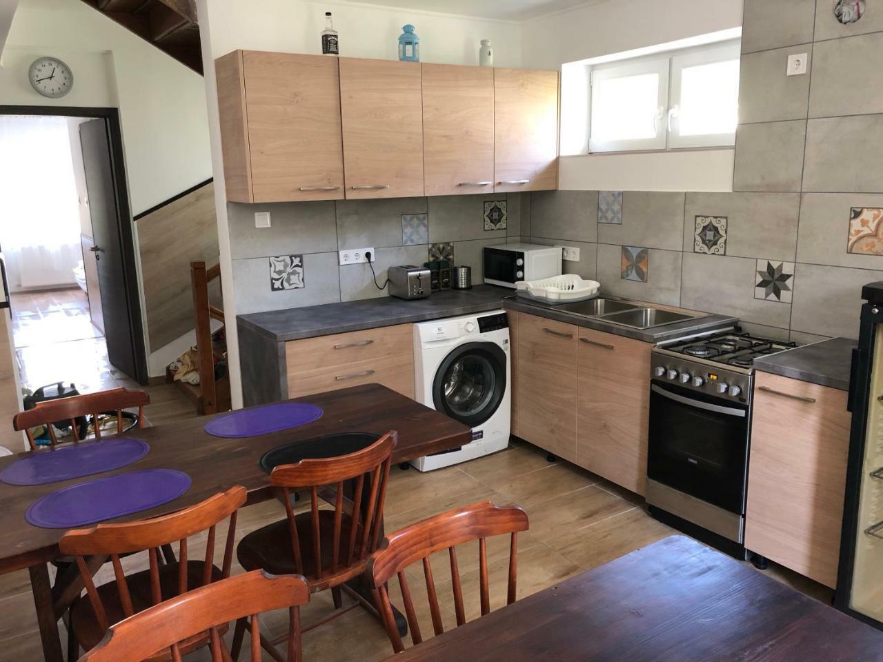 Juno Apartman Vendeghaz Miskolc Luaran gambar