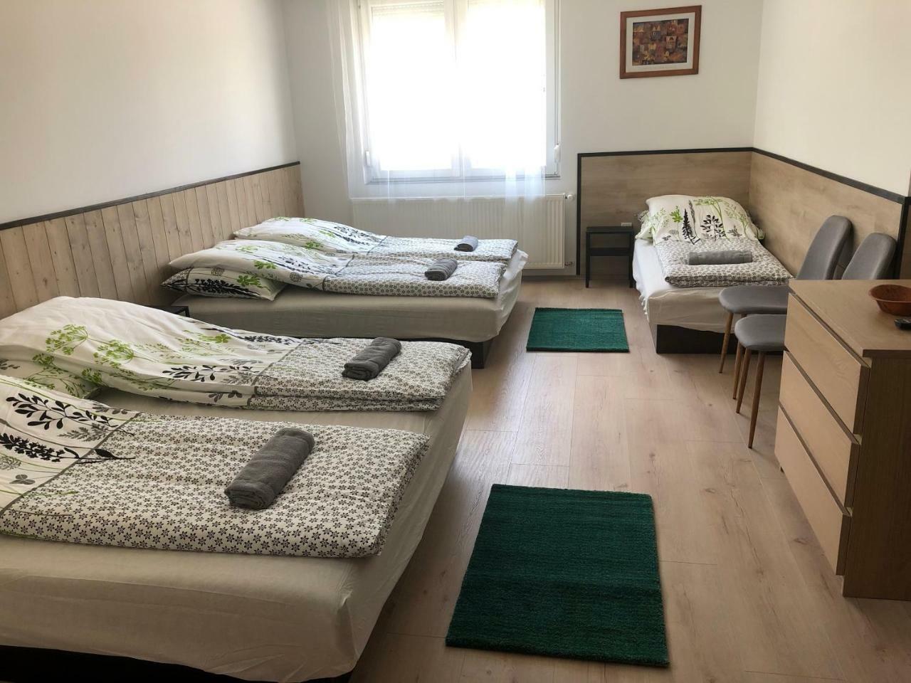 Juno Apartman Vendeghaz Miskolc Luaran gambar