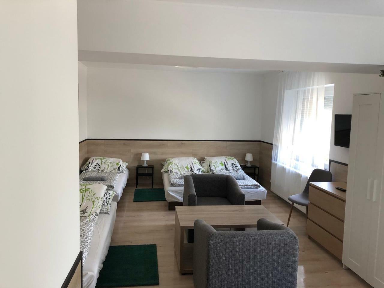 Juno Apartman Vendeghaz Miskolc Luaran gambar