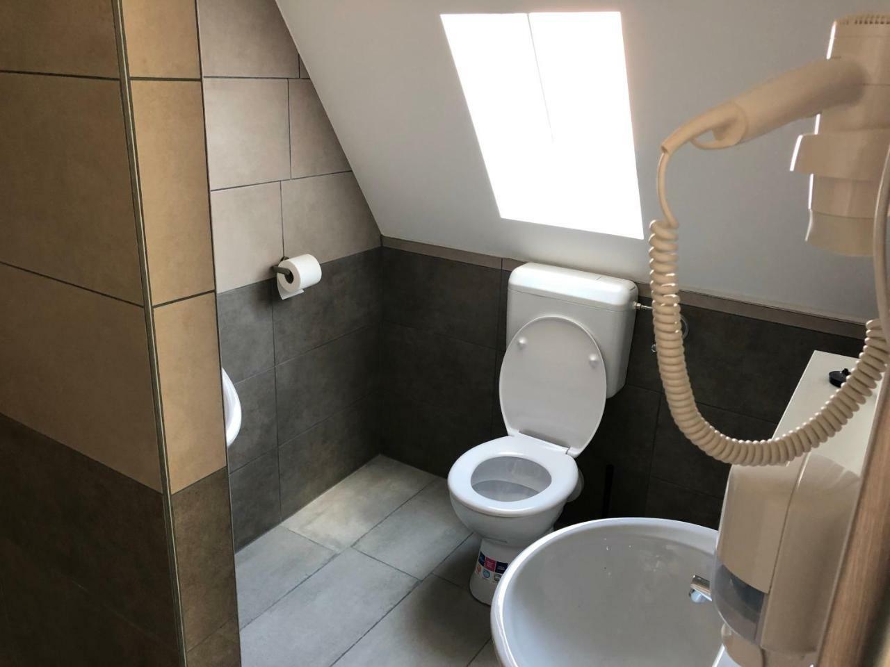 Juno Apartman Vendeghaz Miskolc Luaran gambar